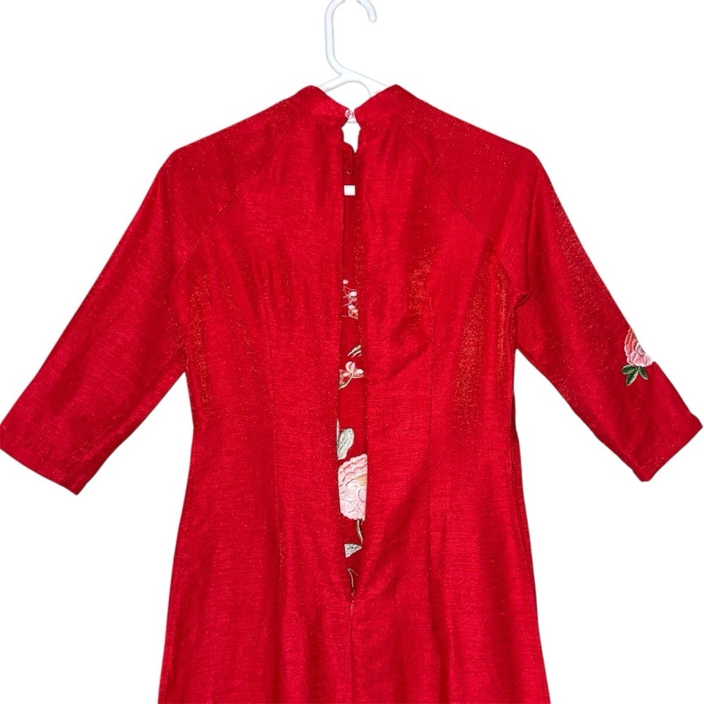 Amirossi Vietnamese Red Ao Dai - Picture 5 of 6